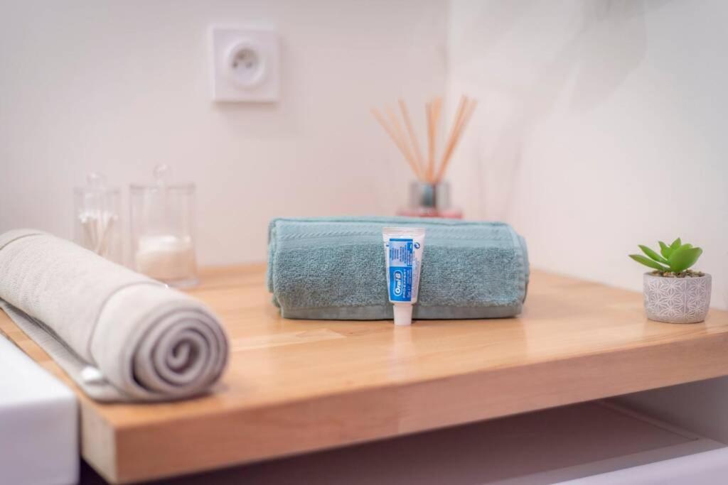 "Le Cocon" 4 Pers - Confortable - So Cozy モントーバン エクステリア 写真